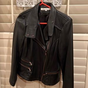 Kenneth Cole New York Ladies Leather motorcycle jacket size L